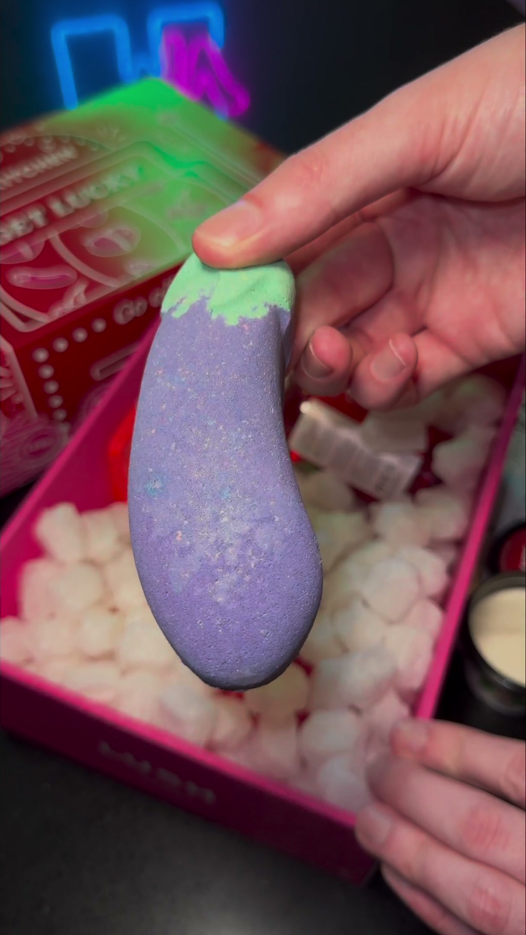 Aubergine bath bomb